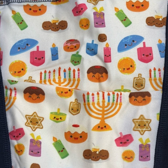 NWOT - Barker basic leggings with pockets, Hanukkah Print - Picture 3 of 4